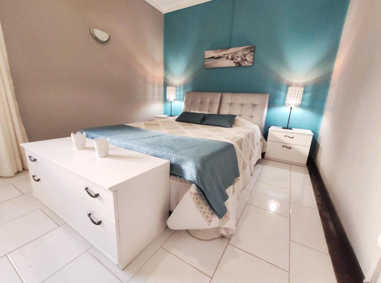 Appartement Oura T1 200m